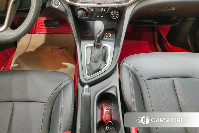 Buick Yinglang id 3926943 из Китая 11