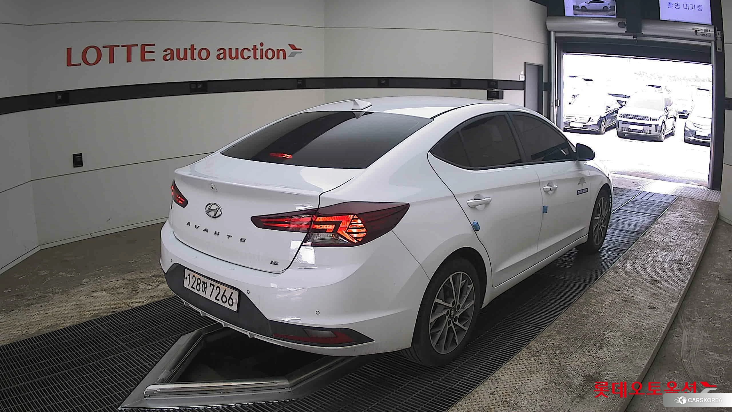 Hyundai Avante id 3875691 из Кореи 30