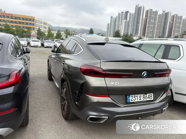 BMW X6 (G06) 2022 Песочный из Кореи, фото 4