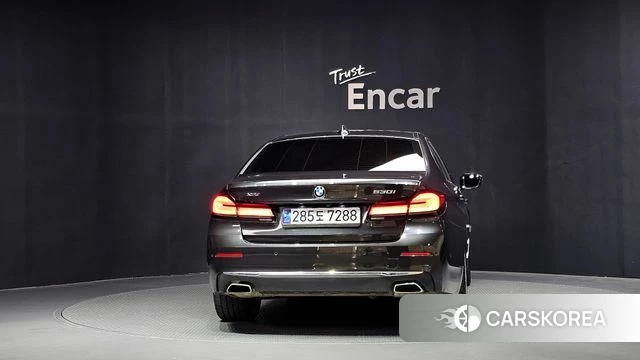 BMW 5 Series (G30) id 4917166 из Кореи 27