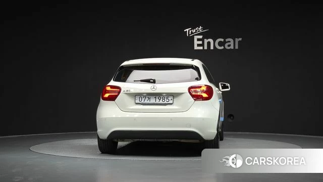 Mercedes-Benz A-Class W176 id 4233142 из Кореи 24