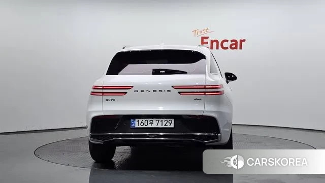 Genesis GV70 id 3081475 из Кореи 14