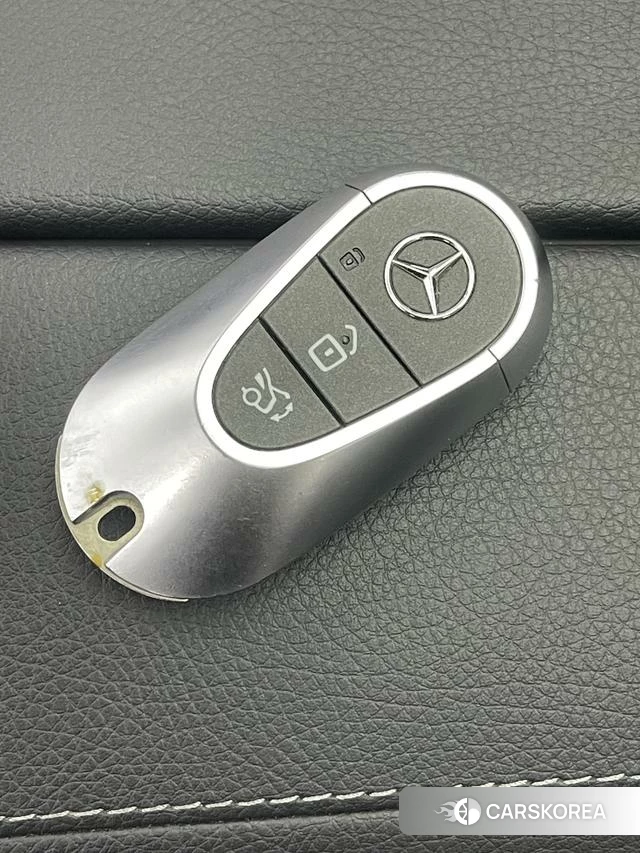 Mercedes-Benz EQE id 4209147 из Китая 14