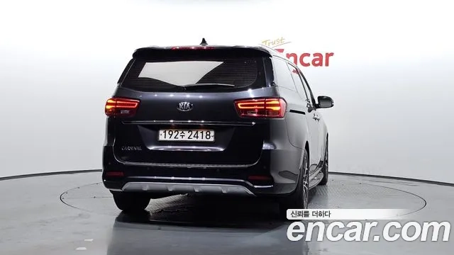 Kia The New Carnival id 2886955 из Кореи 14