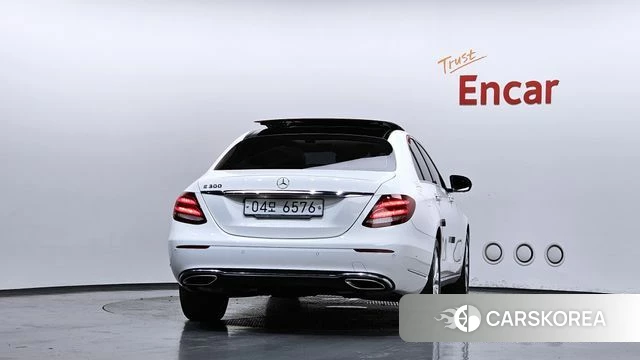 Mercedes-Benz E-Class W213 id 4363029 из Кореи 32