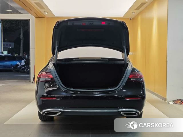 Mercedes-Benz E-class id 4277166 из Китая 29