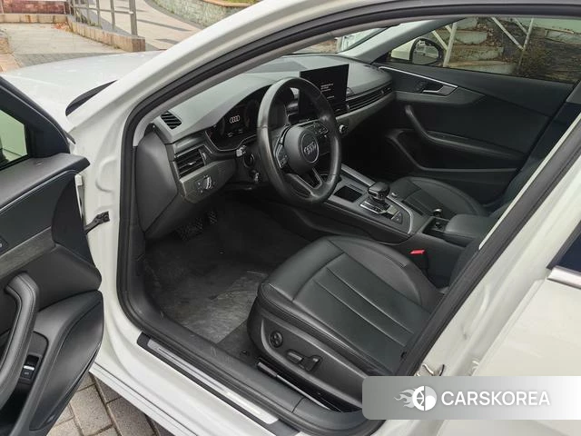 Audi A4L 2022 Белый из Китая, фото 4