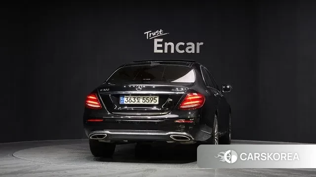 Mercedes-Benz E-Class W213 id 3509796 из Кореи 14