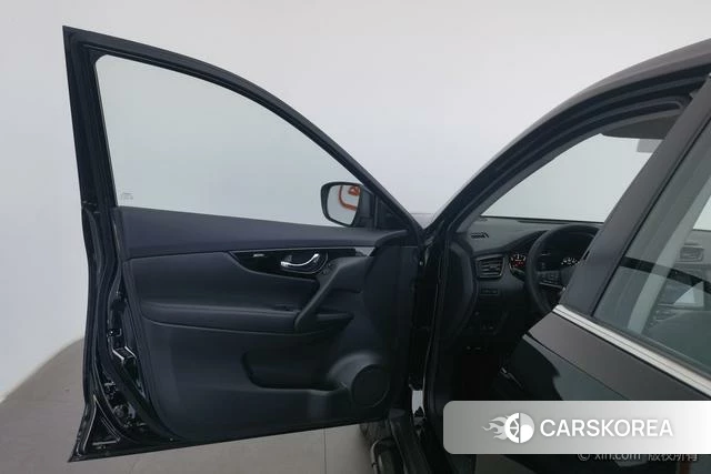 Nissan Qijun id 4320927 из Китая 18