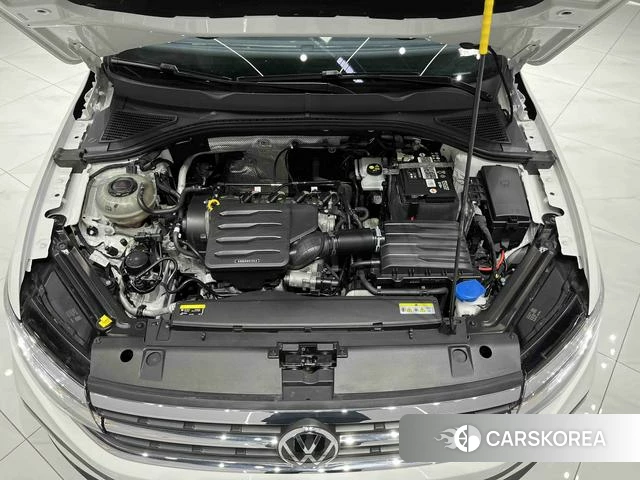 Volkswagen Bora id 4256675 из Китая 16