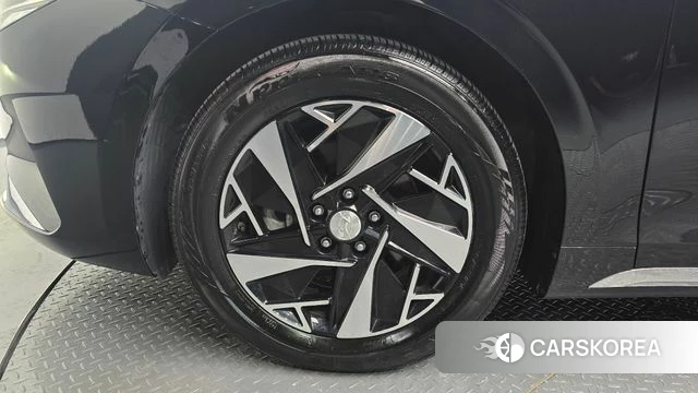 Hyundai The New Grandeur IG Hybrid id 4549924 из Кореи 24