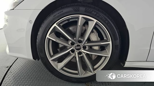 Audi A7 (4K) id 4475996 из Кореи 33