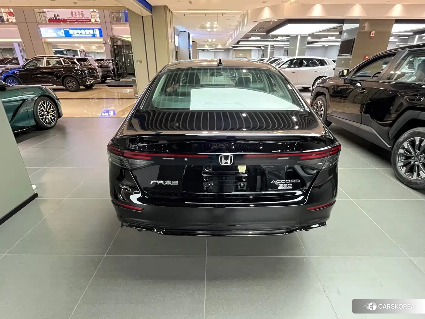Honda Accord id 4628992 из Китая 10