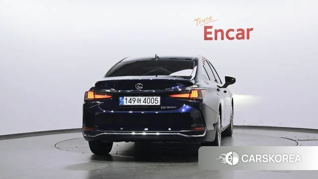 Lexus ES300h 7th generation id 4517516 из Кореи 14