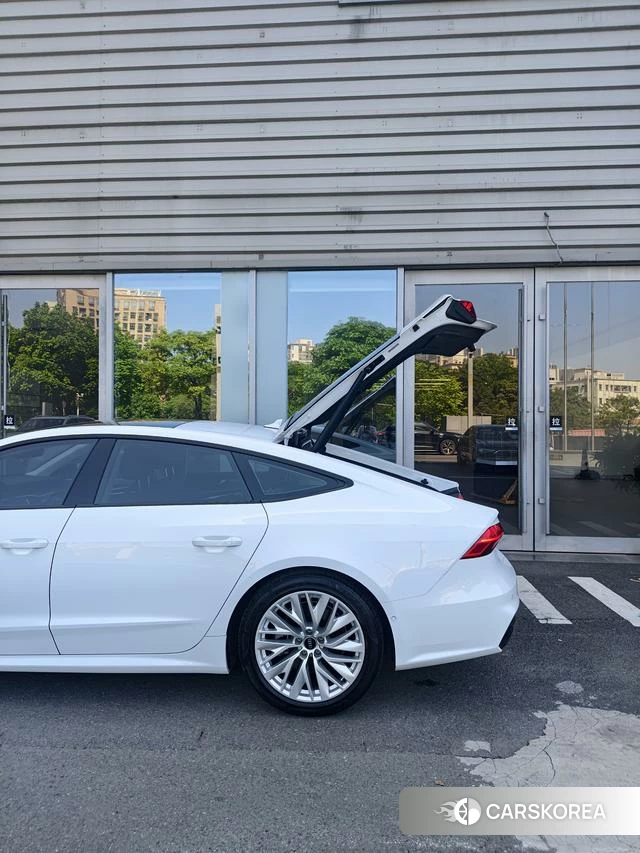 Audi A7 id 4277388 из Китая 7