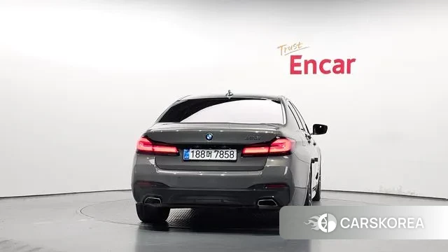 BMW 5 Series (G30) id 3324053 из Кореи 14