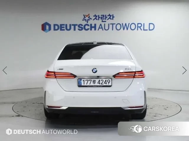 BMW 5 Series (G60) id 3517601 из Кореи 14