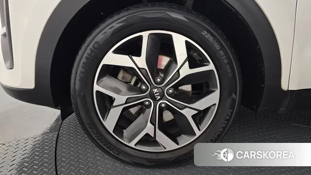 Kia Sportage The Bold id 3464190 из Кореи 14