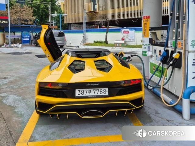 Lamborghini Aventador 2019 Желтый из Кореи, фото 4