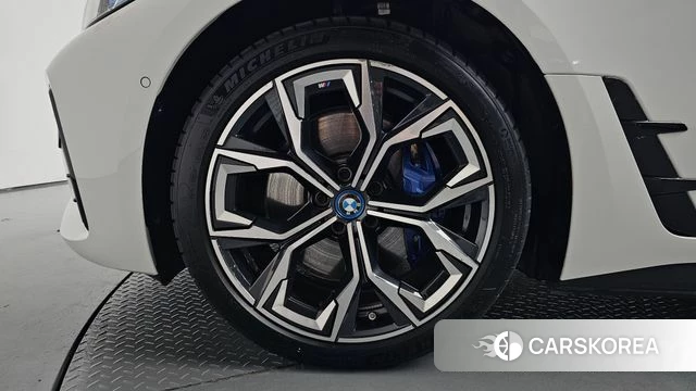BMW i4 id 4862981 из Кореи 34