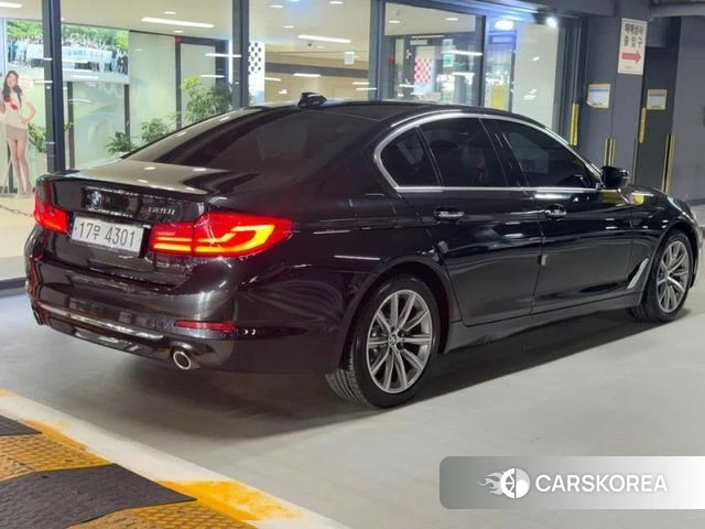 BMW 5 Series (G30) id 4915776 из Кореи 13