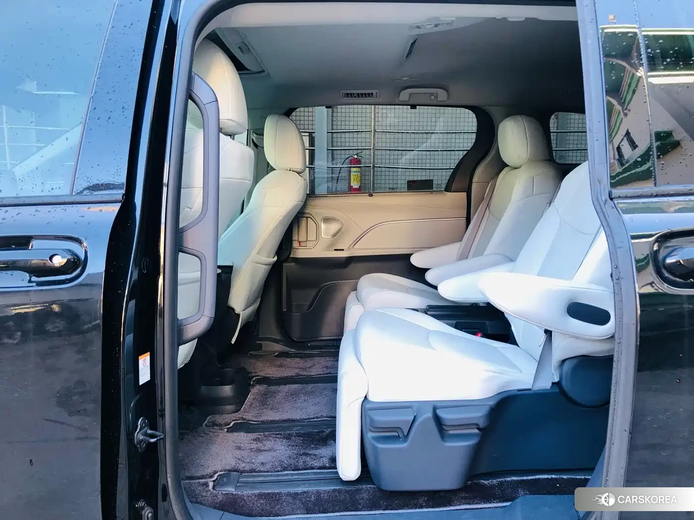 Toyota Sienna id 4538594 из Китая 10