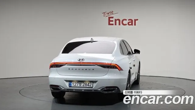 Hyundai The New Grandeur IG id 2954868 из Кореи 14