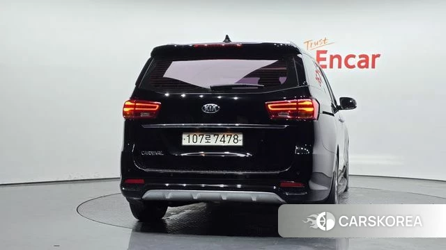 Kia The New Carnival id 4689430 из Кореи 14