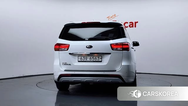 Kia All New Carnival id 4521028 из Кореи 32