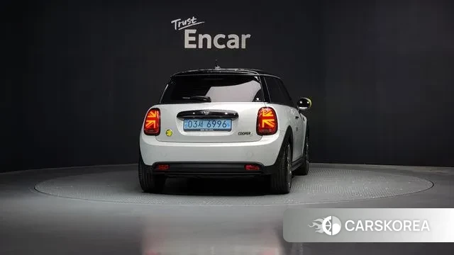 Mini Cooper Electric id 3401104 из Кореи 14
