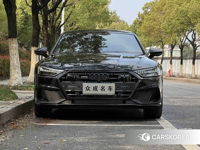 Audi A7L id 4265289 из Китая 14