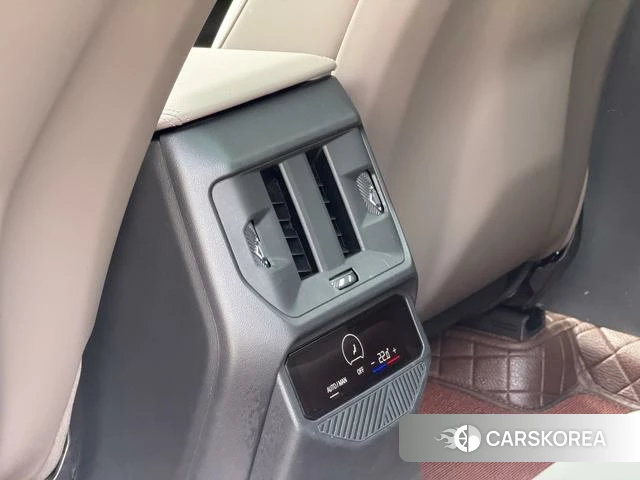 BMW X3 id 4278250 из Китая 11