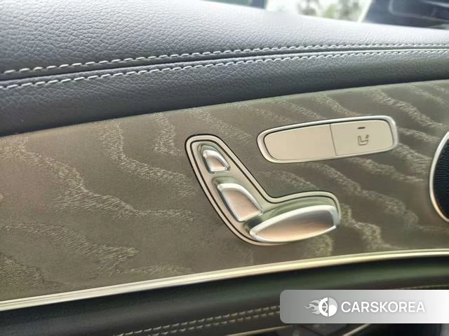 Mercedes-Benz E-class id 4220609 из Китая 20