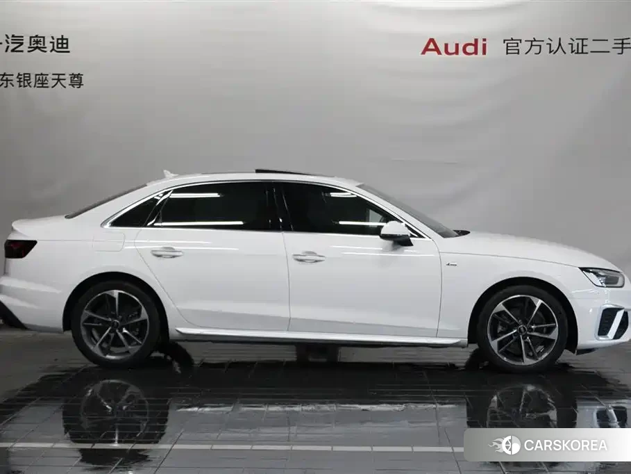 Audi A4L id 4599615 из Китая 7
