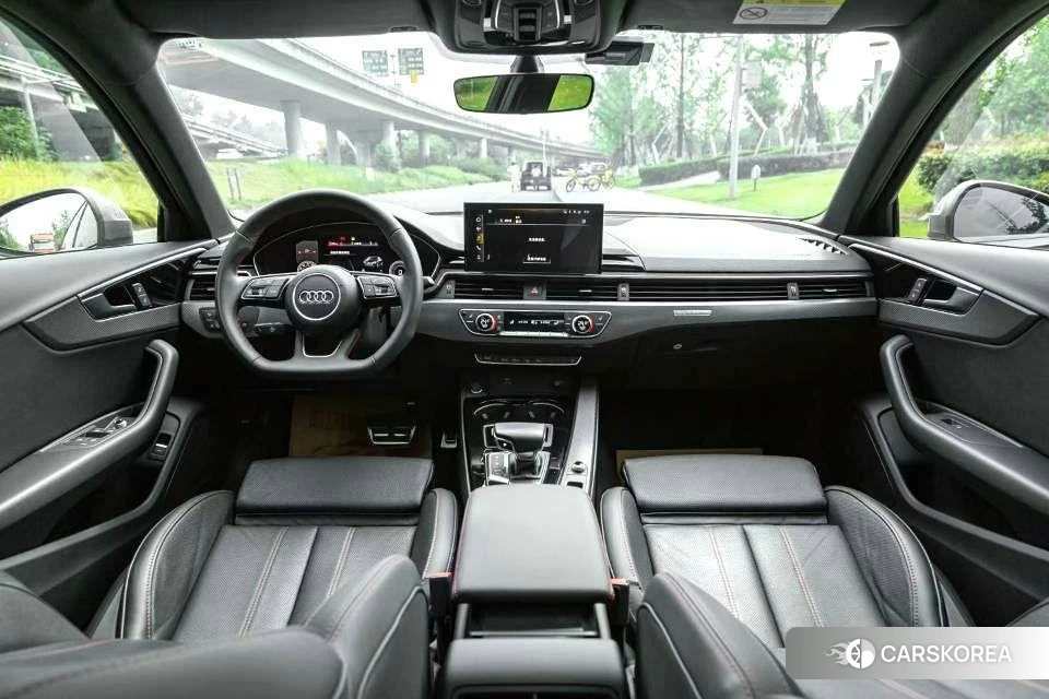 Audi A4L 2021 Синий из Китая, фото 4
