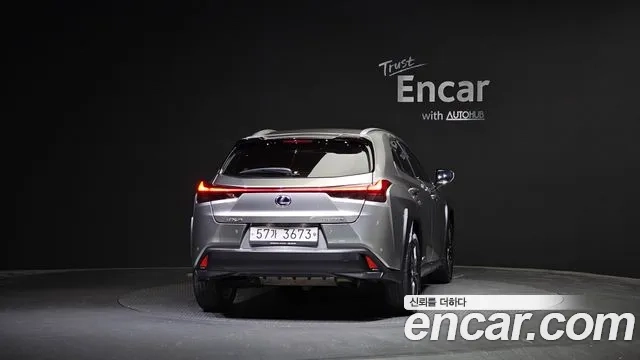 Lexus UX250h id 2946021 из Кореи 14