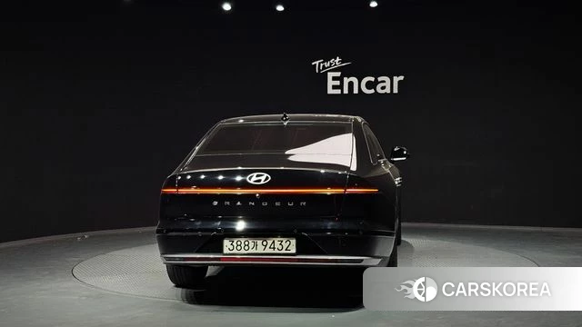 Hyundai Grandeur (GN7) id 3786690 из Кореи 14