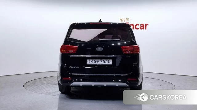 Kia The New Carnival id 4310316 из Кореи 28