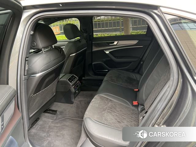 Audi A6L id 4263931 из Китая 11
