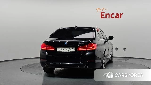 BMW 5 Series (G30) id 4465593 из Кореи 14
