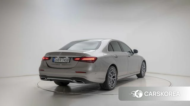 Mercedes-Benz E-Class W213 id 4711597 из Кореи 14