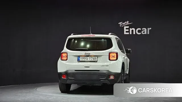 Jeep Renegade id 3534148 из Кореи 14