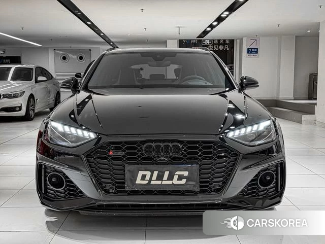 Audi RS 4 id 4274322 из Китая 18