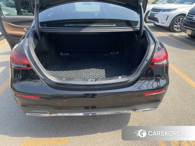 Mercedes-Benz E-class id 4256958 из Китая 9