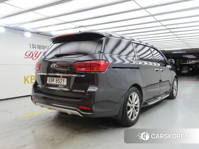 Kia The New Carnival id 4406382 из Кореи 14