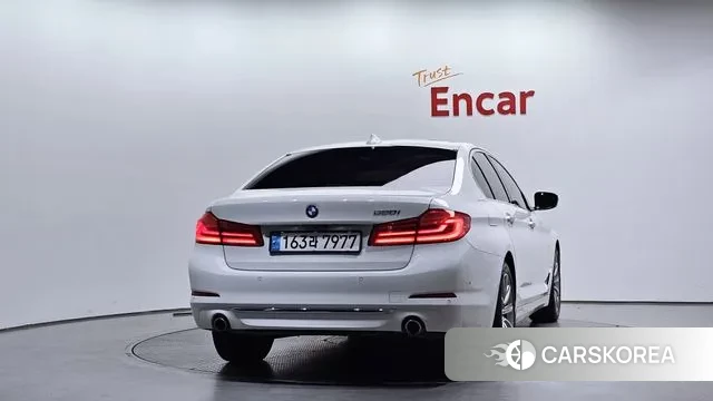 BMW 5 Series (G30) id 3183044 из Кореи 14