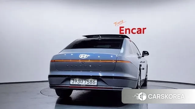 Hyundai Grandeur (GN7) id 3538910 из Кореи 14