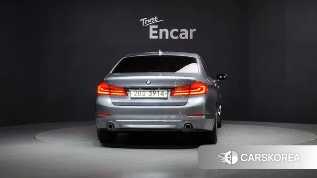 BMW 5 Series (G30) id 3013811 из Кореи 14