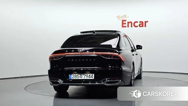 Hyundai The New Grandeur IG id 4624288 из Кореи 27