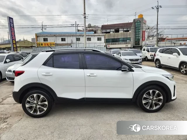 Kia Stonic id 3541529 из Кореи 14